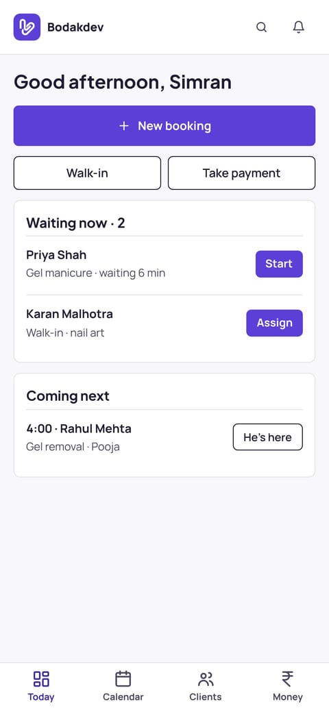 Vizzit Today for a nail studio on an iPhone: clients waiting and who is next