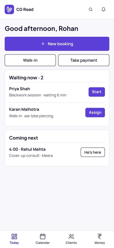 Vizzit Today for a tattoo and piercing studio on an iPhone: sessions in progress and who is next
